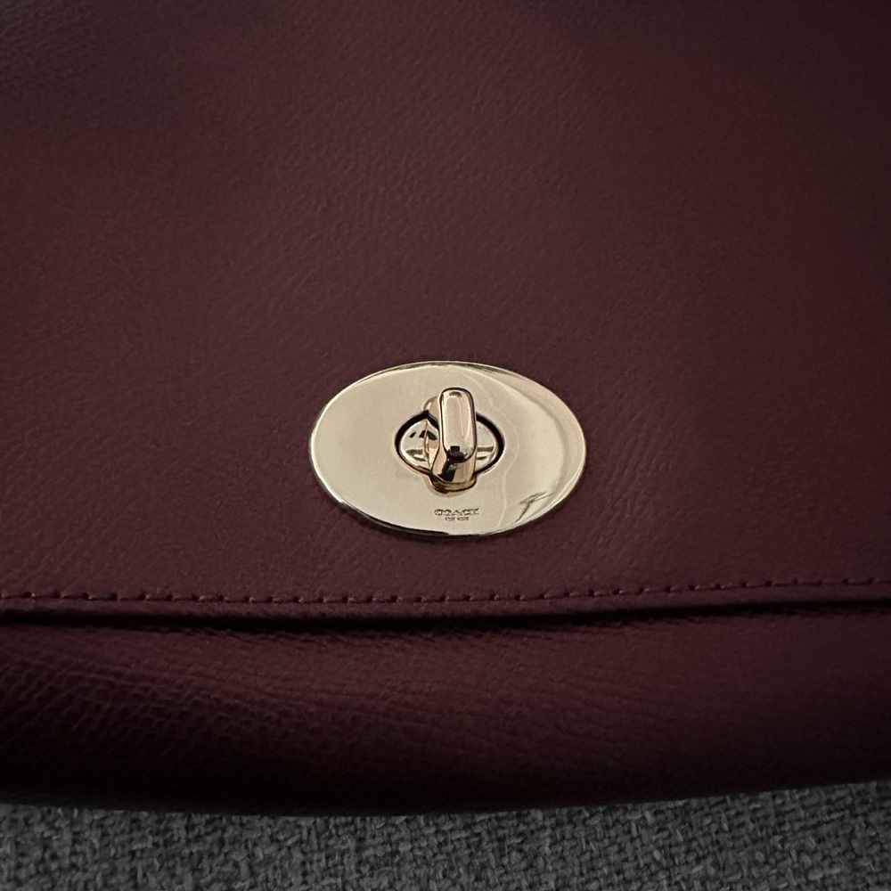 NEW! Coach Versatile Bag (Metallic Cherry) - Picture 10 of 13